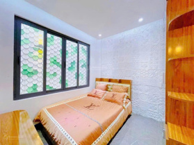 Cho thuê nhà hẻm ô tô Trường Sơn - P4. 120m2 - 4 tầng - 6PN full NT. 30tr/tháng