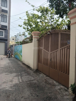 Bán nhà HXH tại Hoàng Hoa Thám, ngang 7m , 165m2, 3PN, 3WC, Bình Thạnh, HCM