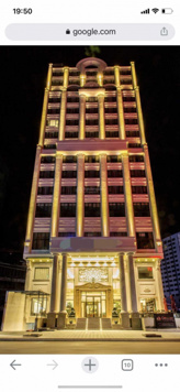 Bán tòa nhà mặt phố Đại Cồ Việt 200m2 xây 9 tầng 1 hầm mặt tiền 7m, sổ đỏ chính chủ, 1 sổ, 1 chủ