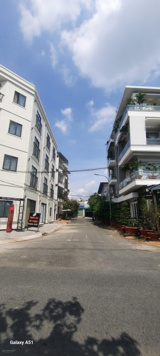 Bán 234m2 ngang 10m đường 494. Tăng Nhơn Phú A. Q9