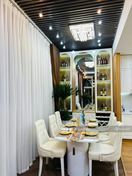 Chính chủ bán căn hộ Hei Tower 2406 130m2 4N,kéo vali về ở ngay,sẵn sổ thiện chí bán giao dịch ngay