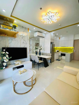 Chính chủ bán căn 1N + tòa S2 tầng đẹp view đẹp, NT full đồ, BC hướng ĐN, DT 42,7m2. Giá 2,6 tỷ nét