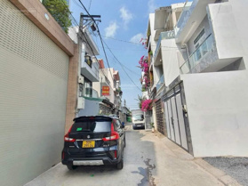 Bán lô 1/ đường Hoàng Hữu Nam đối hãng xe Ford