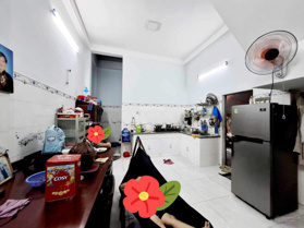 Chủ gấp bán mặt tiền kinh doanh đường 8m Bình Tân giáp tân phú, 64m2