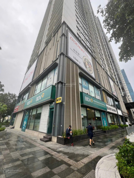 Chính chủ cần bán hoặc cho thuê Shophouse tầng 1 + 2 căn S1S003 tòa S1 Vinhome Skylake Phạm Hùng