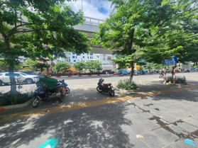 Bán nhà mặt phố Đại La quy hoạch ổn định tuyến phố văn minh, vỉa hè rộng