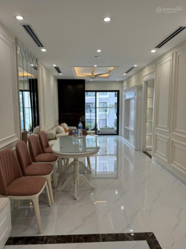 Imperia Garden. Tôi chính chủ bán căn 71m2, 2PN, 2VC. Tầng 19. Giá 5tỷ8 bao sang tên LH: 0966 120 394