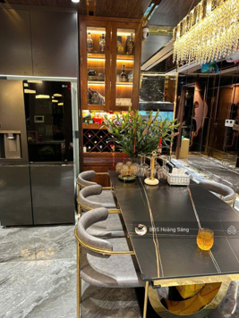 Hiếm bán - Royal City R4 113m2 view quảng trường, 3 phòng ngủ, 9.66 tỷ, LH 0936 218 111