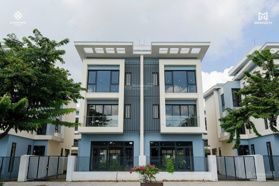 Bán GẤP BT An Qúy VILLA GĐ1 DT 198m2 cạnh Lê Quang Đạo kéo dài giá nhỉnh 200tr/m2 LH: 0911 736 154