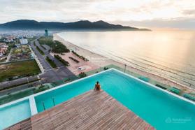 Sụp hầm căn 2PN À La Carte view biển Mỹ Khê ĐN, sổ hồng sẵn full nội thất vip giá rẻ hơn thị trường