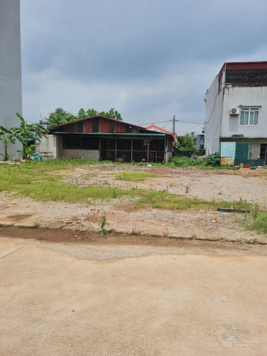 Đất trung tâm thị trấn Vôi, Lạng Giang, Bắc Giang. Diện tích: 90m2, MT 5m. Đường 15m. Giá 1,5 tỷ