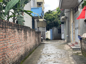 45m2 đất Phụng Châu, đường 3m ô tô đỗ cửa, gần uỷ ban xã, giá 2.35 tỷ