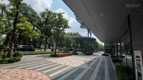 Cho thuê shophouse khối đế Onsen Landmark Ecopark L2S11 The Onsen