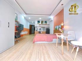 Căn hộ cho thuê hot nhất Q1 ban công thang máy gần chợ Bến Thành, cầu Calmette, tòa nhà Bitexco