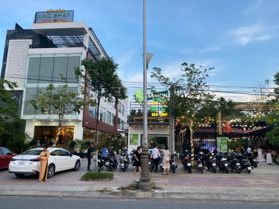 Bán nhà mặt phố tại Phạm Ngọc Thảo, 33 tỷ, 1200m2, Bến Tre, Bến Tre