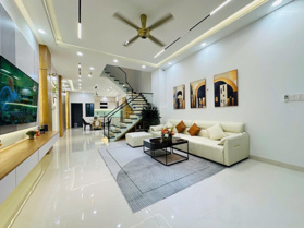 Đầu tư giá tốt 2.25Tỷ nhà 56m2 2 lầu ở Cao Thắng, Quận 3, hợp đồng 18 triệu/tháng