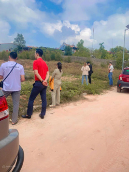 Trục đường chính - 300m2 - mặt tiền 7m (sắn sổ)