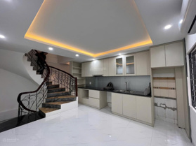 Bán nhà riêng 55m2 5 tầng tại Thụy Khuê, Tây Hồ, Hà Nội, 10,9 tỷ giá chào