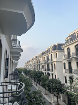 Cho thuê Shophouse đẹp tại The Empire - Vinhomes OCP2, 22 triệu/th, 67.5m2, full nội thất cực mới