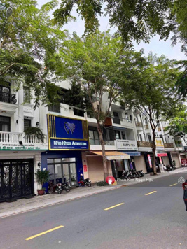 Cần cho thuê nhà 4 tầng đường A2 Văn Tiến Dũng VCN Phước Hải Nha Trang giá chỉ 22 triệu/tháng