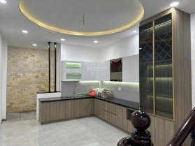 Bán nhà mới xây đón Tết mặt tiền Nguyễn Thượng Hiền gần 90m2 - 4 tầng - giá chỉ 200tr/m2