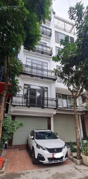 Phân lô ô tô 7 tầng 50 m2 thang máy nội thất cao cấp-kinh doanh-văn phòng ngay kđt Văn Khê 15.5 tỷ