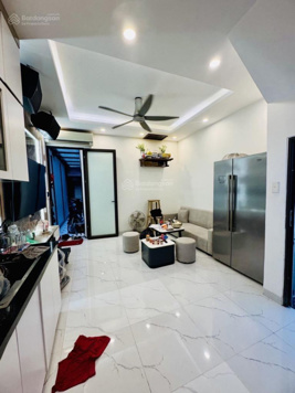 BÁN NHÀ PHỐ BẠCH MAI - Q.HBT - NHÀ ĐẸP Ở LUÔN - FULL NỘI THẤT - DT 35m2 x5 TẦNG. GIÁ 5.75 TỶ CÓ TL.