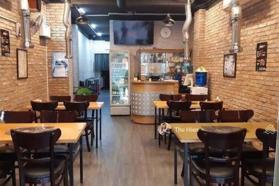 Cho thuê nhà mặt phố Hàng Bông, DT 130m2x3T, MT 5.5m giá 120tr phố cực đông dân và khách du lịch