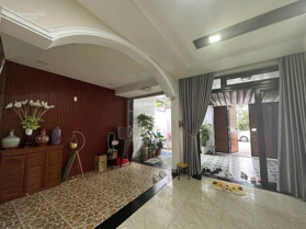Mặt Tiền Trưng Nữ Vương 110m2 ngang hơn 6m kinh doanh sầm uất