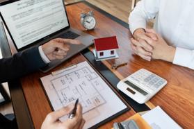 Dịch vụ môi giới bất động sản: Quy định mới đáng chú ý 2024