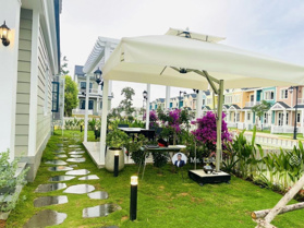 Cho thuê biệt thự NovaWorld Phan Thiết siêu vip. Căn góc sân vườn 200 m2 - ở được nhiều người