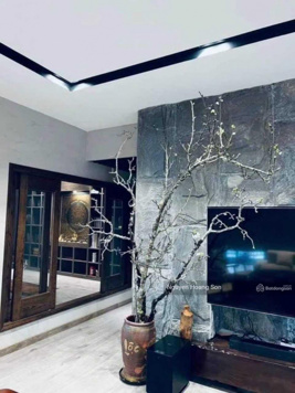 Trống ngay căn hộ 155m2, 4 phòng ngủ tại chung cư Starlake Tây Hồ, chỉ 45tr/tháng. LH 0906 244 301