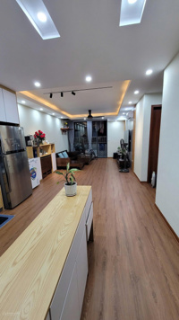 Cho thuê căn hộ 2 ngủ 2 vệ sinh tại Linh Đàm Hoàng Mai Hà Nội