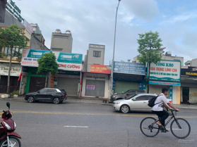 Cho thuê nhà mặt đường chính Ba Lan, lối ra Quốc lộ 18