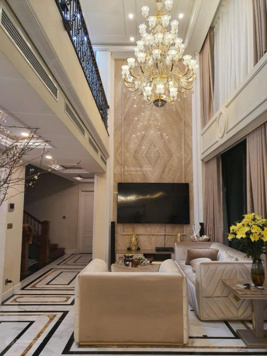 Cho thuê penhouse duplex Thanh Xuân 400m2 4n3w full nội thất. 65 triệu/tháng. Call: 0963,699.371