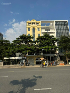 Mặt bằng văn phòng cho thuê - Vị trí đắc địa trục đường lớn khu hành chính TP. Thủ Đức