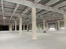 Nhà xưởng 1 (1 tầng): 17829m2 giá: 87.944,5đ/m2/th + văn phòng (2 tầng) 580m2 - Giá 125.635đ/m2/th