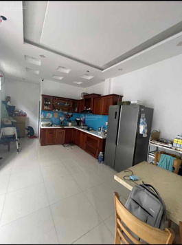 Bán nhà 3 tầng 2 mặt tiền đường Lê Hữu Trác phố biển Đà Nẵng. Nhà thiết kế đẹp, kẹp kiệt