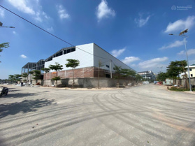 Cho thuê kho, xưởng 3000 tới 6000m2 tại CCN Cầu Gáo, Đan Phượng Hà Nội giá 70 có pccc tự động