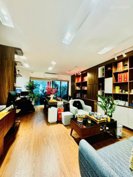Bán Nhà Lô Góc Ngụy Như Komtum, Vip Thanh Xuân, Kinh Doanh Đỉnh, Văn Phòng Đẹp, Dòng Tiền Cao.