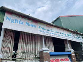 Cho thuê mặt bằng kinh doanh 660m2 có 3 mặt đường - đã có nhà mái bằng 200m2