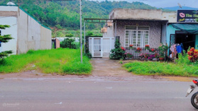 Hàng hiếm, cực hot, chính chủ bán đất mặt tiền Quốc lộ cách sân bay Đà Lạt chỉ 15 phút di chuyển