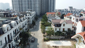 Bán gấp đất biệt thự 236m2/mt: 11,8m/ khu đô thị trung tâm 31ha Trâu Quỳ/ Gia Lâm/HN/ giá: 105tr/m2