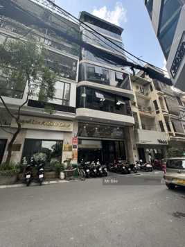 Siêu phẩm Ba Đình - dòng tiền 1,4 tỷ/ năm - toà văn phòng & CH dịch vụ cao cấp - 8 nổi 1 hầm - 31tỷ