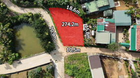 Bán đất Bảo Lộc. DT 274,2m2 (10,5mx20,9m) có 120m2 thổ. Lô góc 2 MT. Cách QL 20 chỉ 900m. Hạ Giá