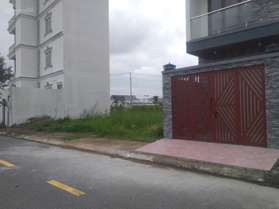 Chính chủ bán gấp đất 120m2, 600 triệu Đoàn Thị Nghiệp - P5 - Mỹ Tho - Tiền Giang, SHR