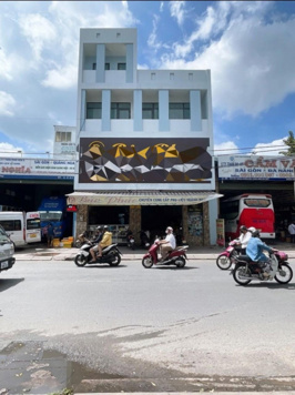 Cho thuê nhà mặt tiền ngang 9m Trần Hưng Đạo, Quận Ninh Kiều, Cần Thơ
