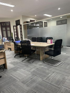 Cho thuê văn phòng 75m2 ngõ 34 Hoàng Cầu, giá 11 triệu bao gồm phí DV có ĐH view đẹp 0903 215 466