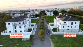 Cho thuê 486m2 biệt thự 2 mặt tiền view Biển + view hồ tại Đảo Phú Gia Phú Cường, 18x27m, 3 tầng