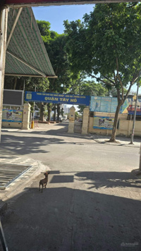 Đất Phú Thượng. Sát vách trường cấp 1 Phú Thượng, đường ô tô bãi ô tô cách nhà 20m. DT 40m2 thoáng